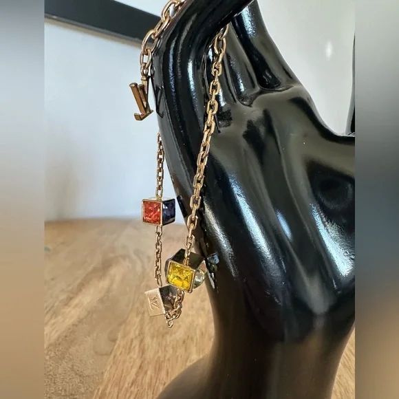 Louis Vuitton Gold-Tone Gamble Chain Bracelet with Multicolored Crystals - Picture 6 of 12